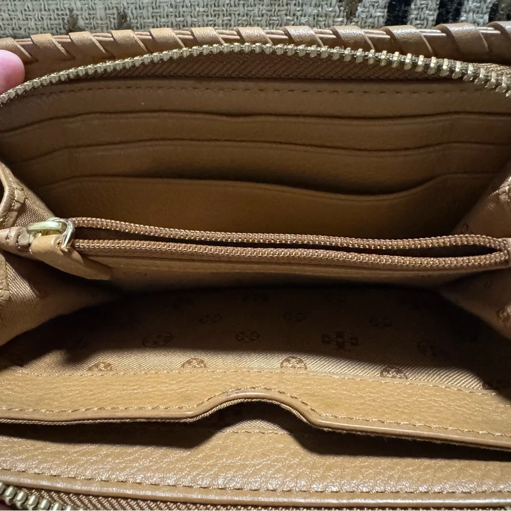 Tory Burch Brown Leather Wallet Clutch - Picture 2 of 6